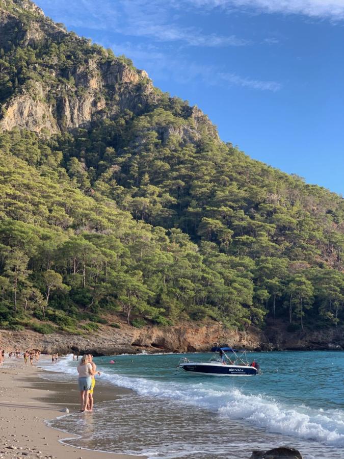 Large Bungalow With Sea View In Kabak Bay, Oeluedeniz Fethiye Exterior photo